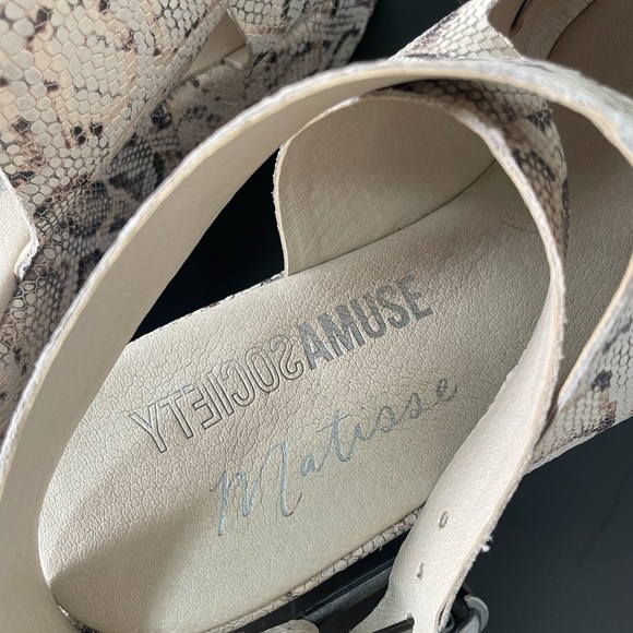 Matisse Women's Runaway Natural Snake - Picture 5 of 7